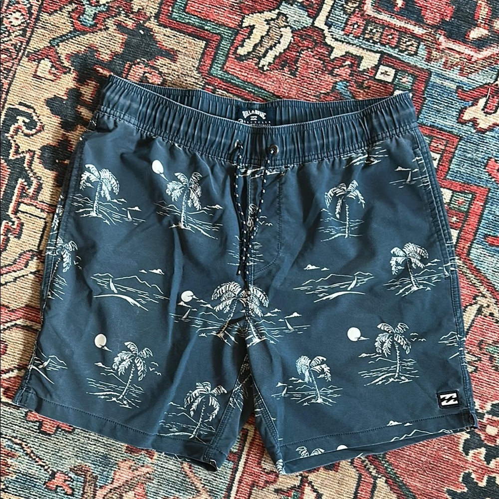 Billabong Blue Tropical Board Shorts Size Men’s: Small